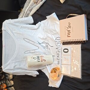 Bride-to-be Planner, cup, & T-shirt set